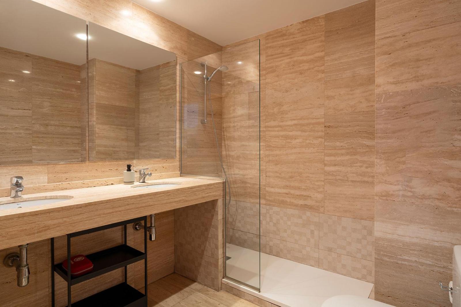 Appartement Modern Near Pl. Espana